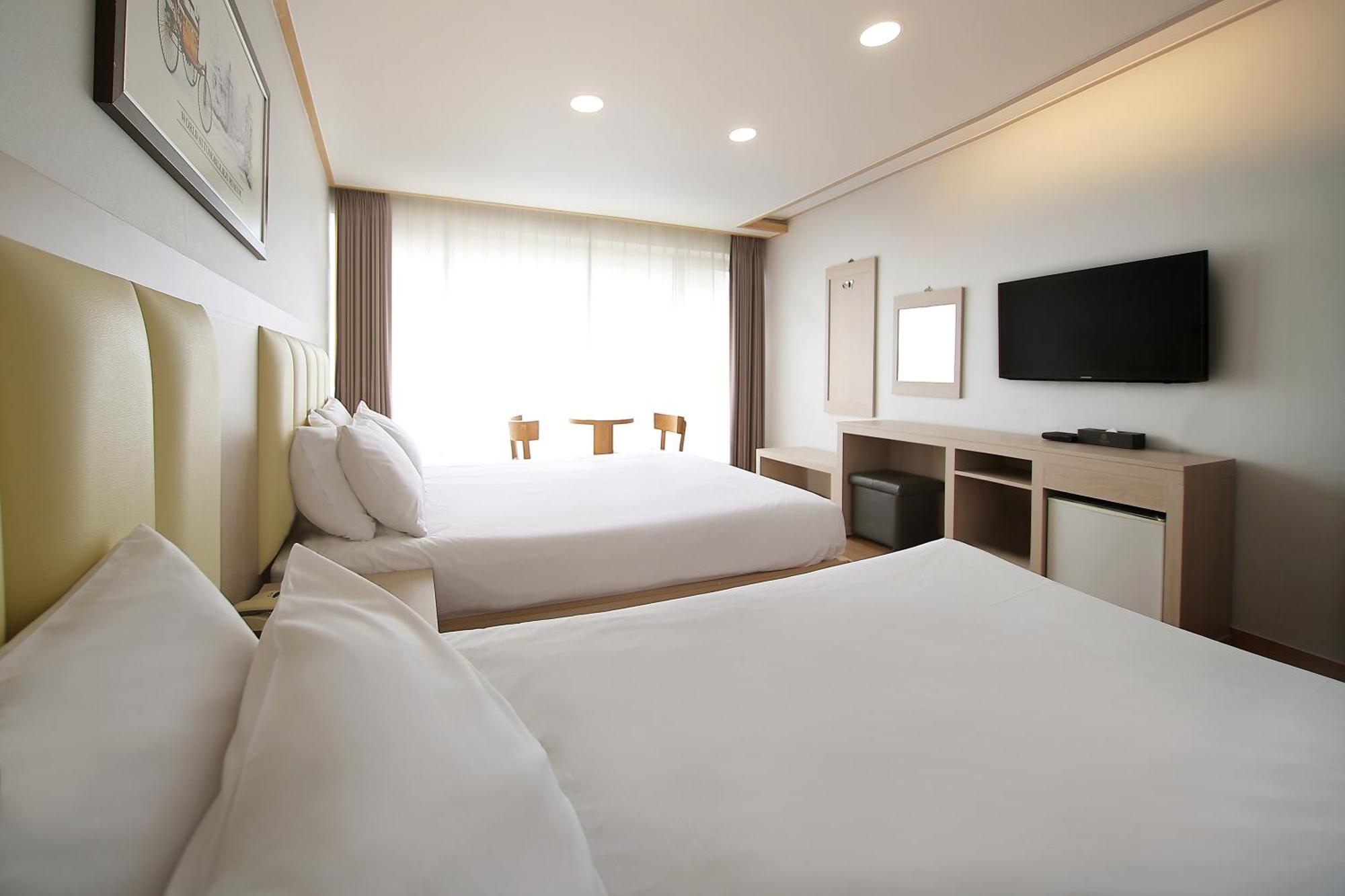 Shin Shin Hotel Jeju City Εξωτερικό φωτογραφία