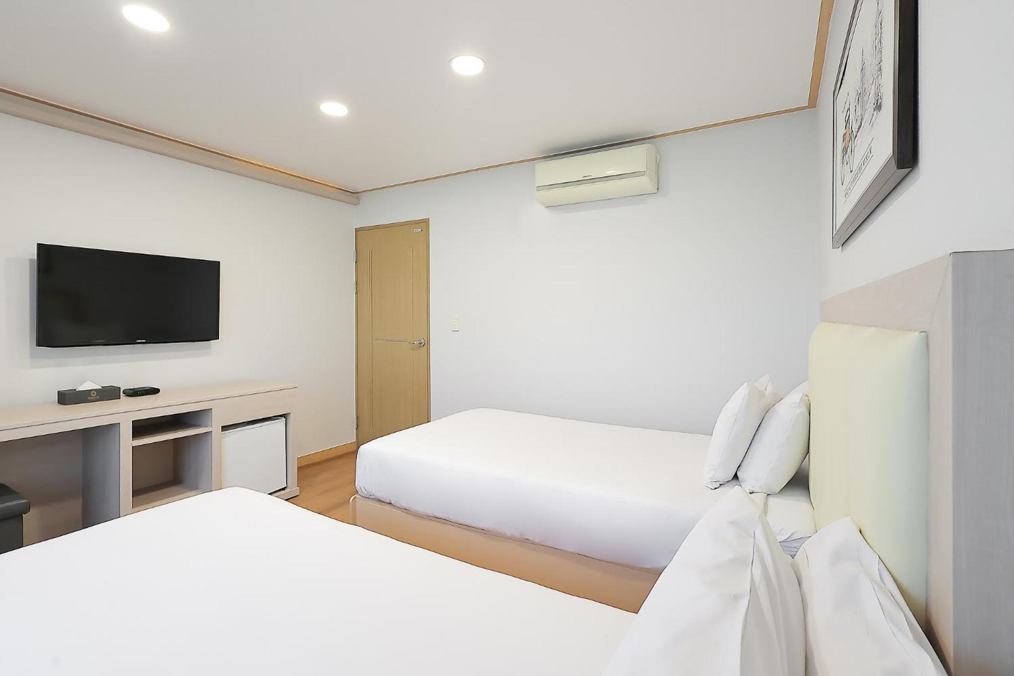 Shin Shin Hotel Jeju City Εξωτερικό φωτογραφία